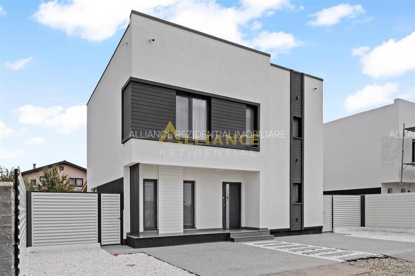 Casa individuala || P+1E+POD ||5 camere - 3 bai  || 444 mp teren || Zona linisti - 34