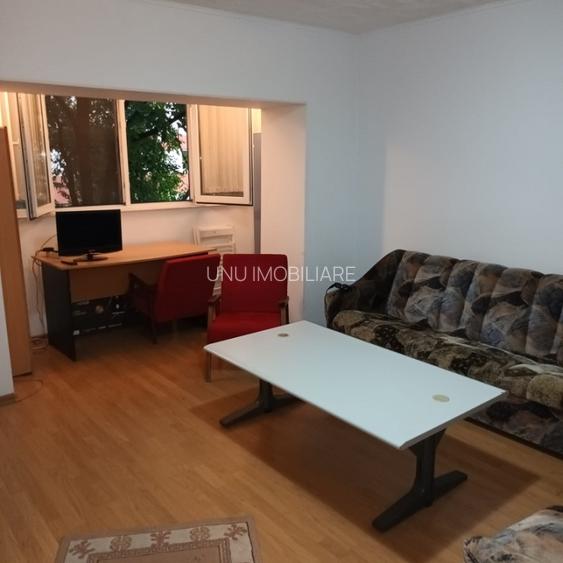 Apartament cu 1 camera - zona Nicolina - Sectia de Politie - 2