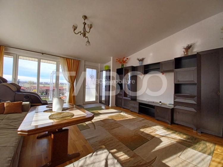 Casa individuala de inchiriat garaj pivnita curte generoasa Strand II - 18