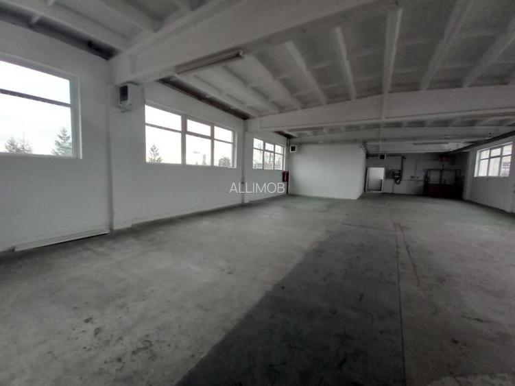 Hala cu suprafata de 2100 mp si spatii de birouri - 5
