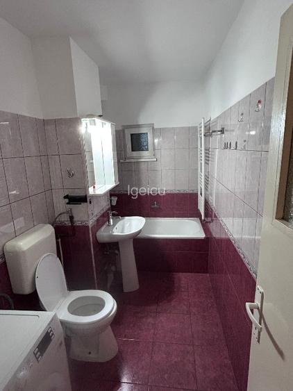 Închiriere apartament  2 camere  - 6