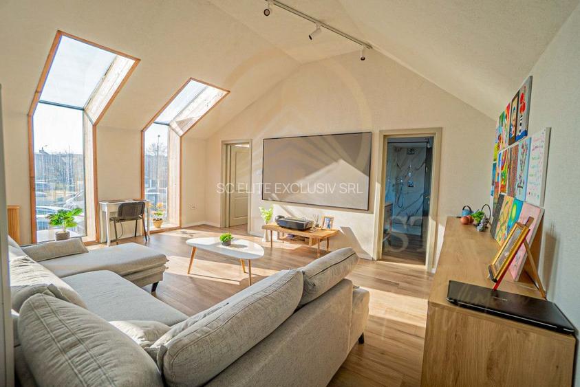 Proprietate Multifuncțională cu Hală și Locuință în Agigea! - 9