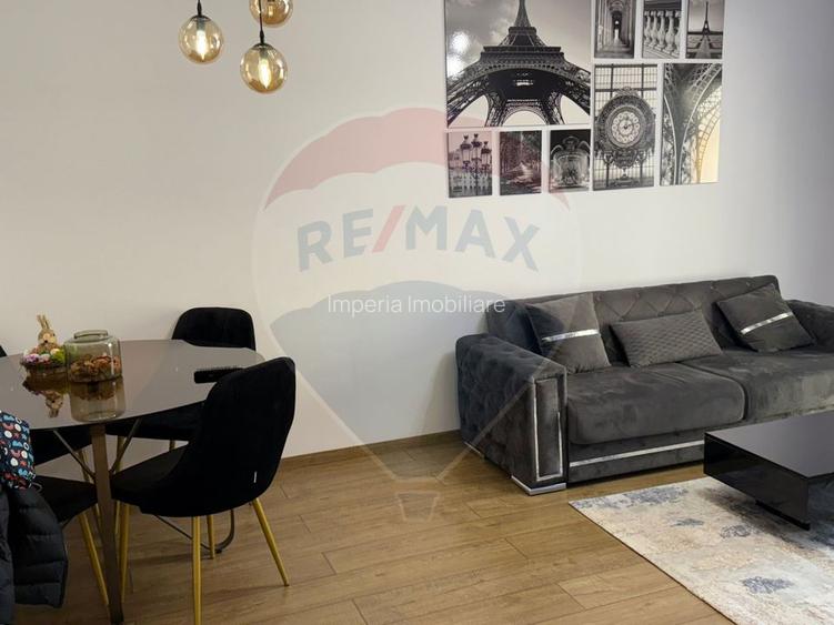 de inchiriat 3 camere, 70 mp, ultrafinisat, 3/4, centrala - 4