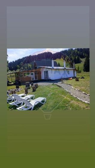 Casă / Vilă cu 6 camere de vânzare