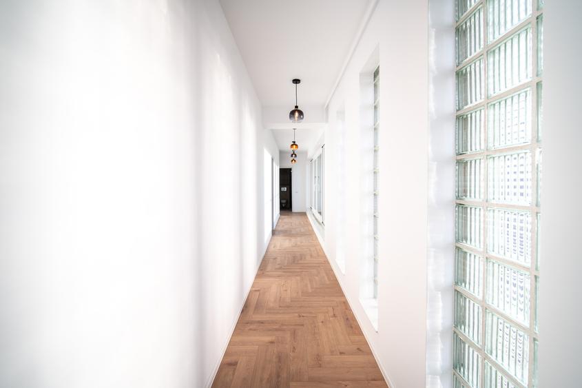 APARTAMENT 3 CAMERE + BALCON 41MP - ZONA MOSILOR - COMISION 0%