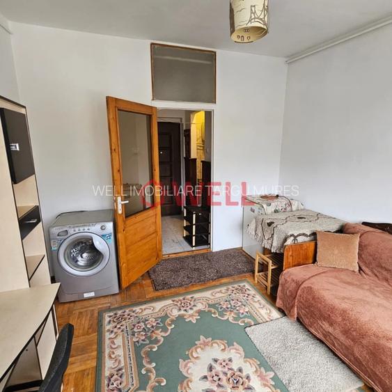 GARSONIERĂ DE ÎNCHIRIAT ÎN CARTIERUL 7 NOIEMBRIE - 4