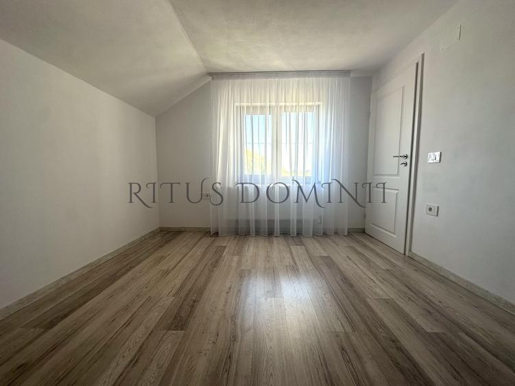 Vila cu 5 camere la Prima Închiriere, Sânmartin, 140mp