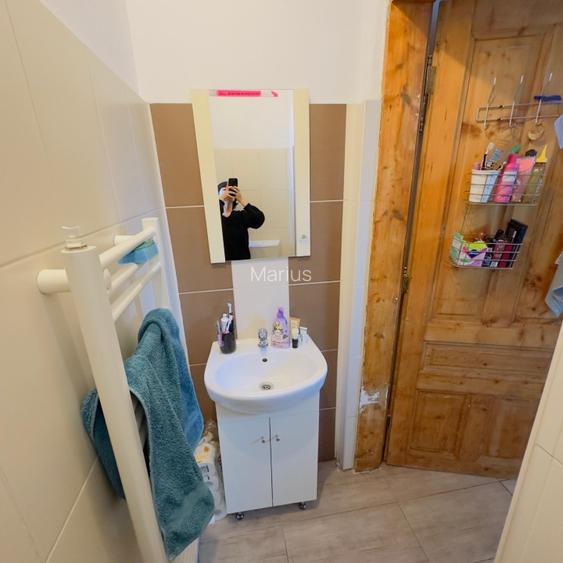 Inchiriez apartament modern - 11