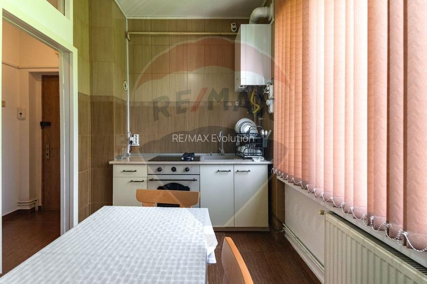 2 Camere Decomandat | Centrul Civic - Vedere Tâmpa & Orientare E-S-V - 3