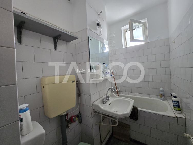 Apartament 2 camere de vanzare 37 mp balcon zona Mihai Viteazul Sibiu - 6