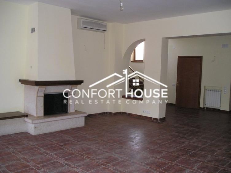 VILA D+P+E+M, teren 1461mp, IANCU NICOLAE padure