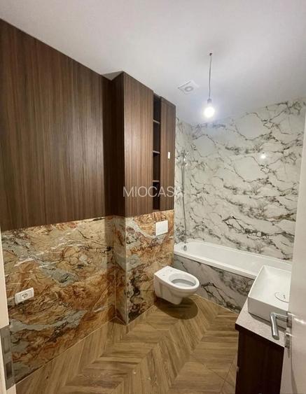 La asfalt. Aproape de Profi. Etaj 1. - 5