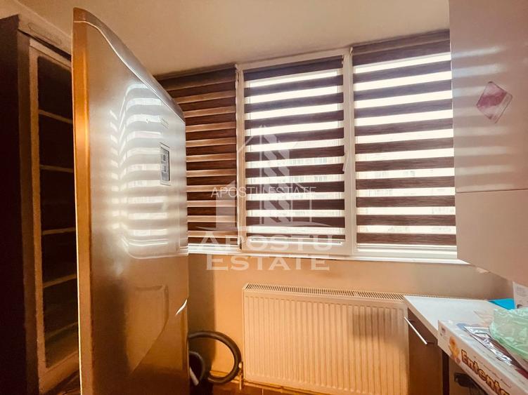 Apartament 3 camere zona Alfa - 23