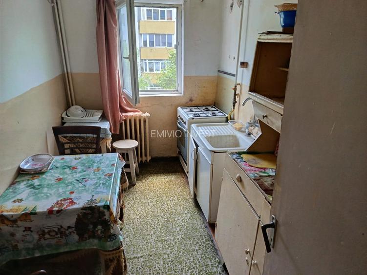 Titu, județul Dâmbovița - de vânzare apartament 3 camere, bine pozitionat! - 6