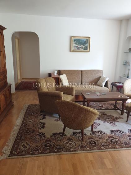Apartament 3 camere, locatie o oaza de liniste, centrala termica proprie - 2