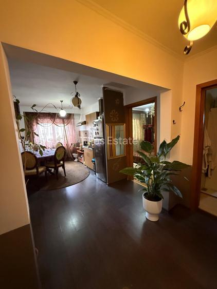 Apartament 2 camere Casa de Cultura - 8