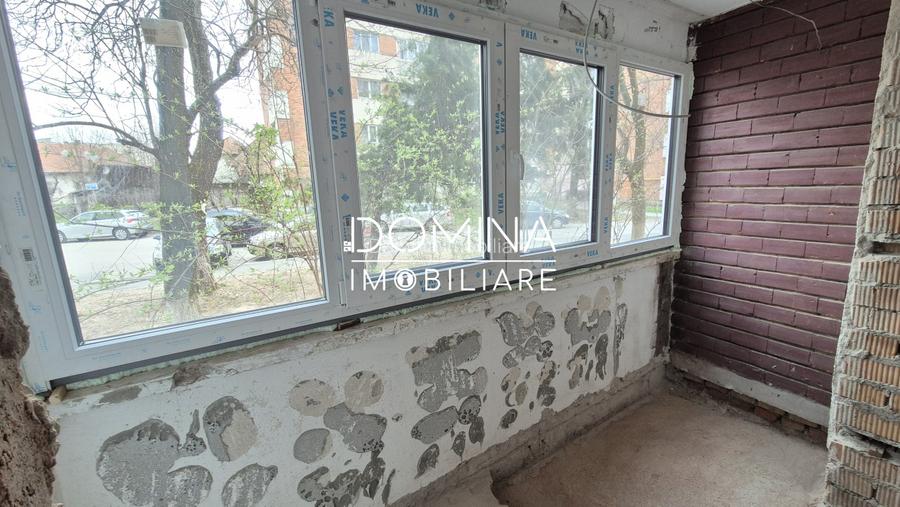 Vânzare apartament 3 camere, în Tg. Jiu, str. Nicolae Bălcescu - zonă centrală - 3