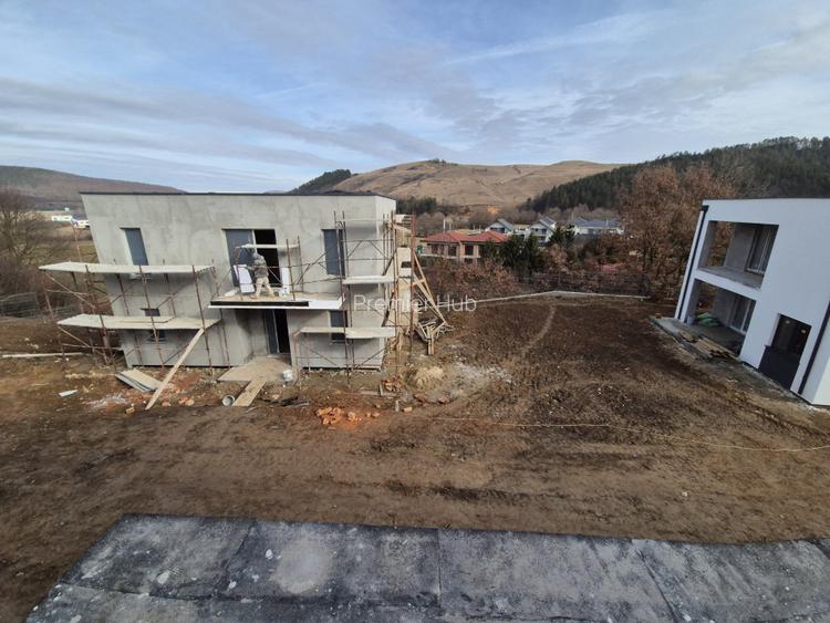 COMISION 0%! Casa individuala, 123mp, teren 376mp, terasa, Luna de Sus - 2