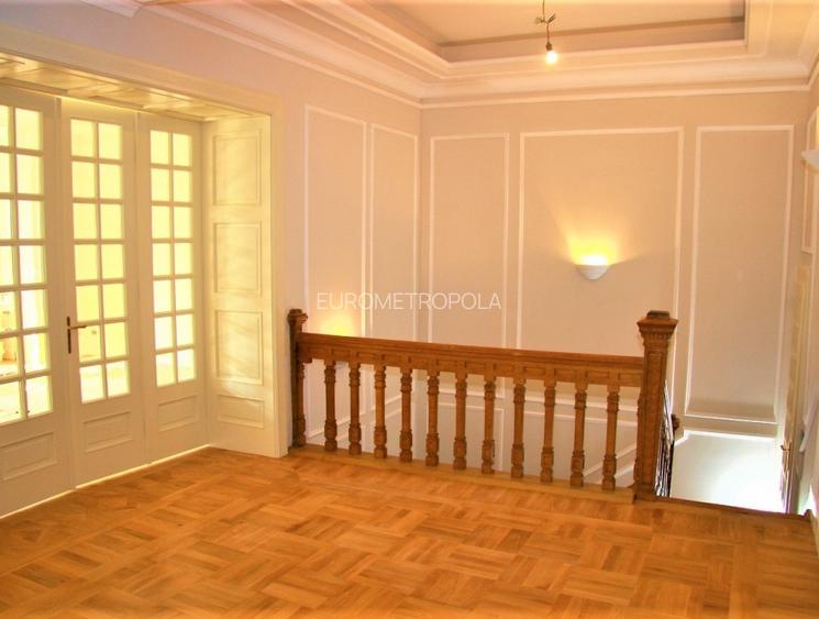 Imobil spectaculos 806 mp, 500mp teren Universitate - 10