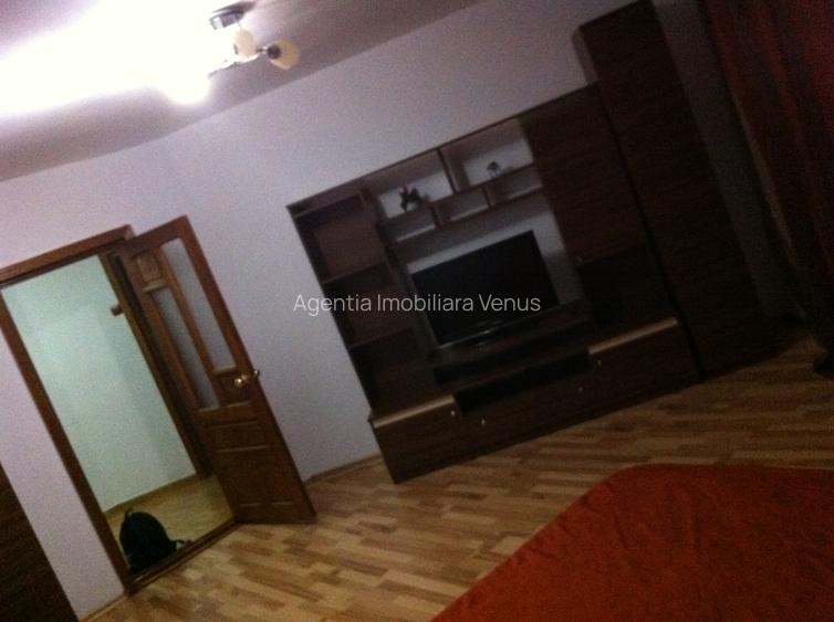 Apartament cu 3 camere str. Savenilor - 2