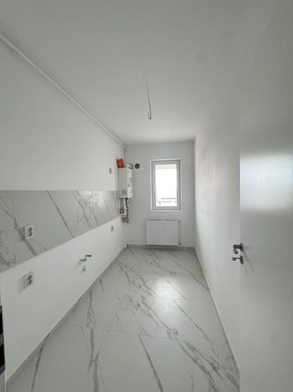 GARSONIERA DECOMANDATA-BLOC DE 3 ETAJE FINALIZAT-GATA DE MUTARE