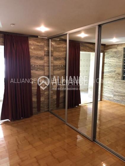 Faleza Nord - (Cod 12) - De inchiriat Apartament 5 Camere - 5