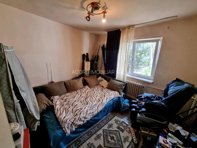 Piata ciresica-apartament 4 camere decomandat - 3