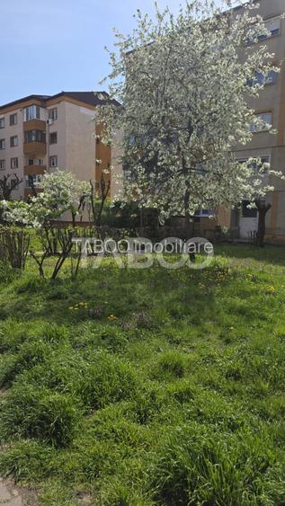 Apartament cu 2 camere de vanzare in Aleea Parc parter - 11