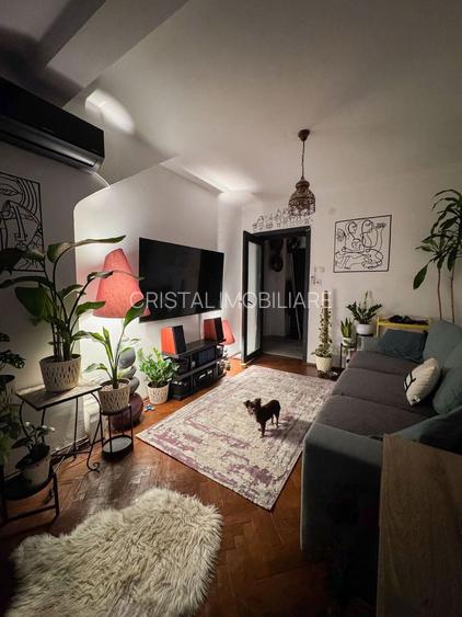 Apartament 2 camere - Domenii, etaj 2/2, centrala noua, curte, boxă, pod. - 3