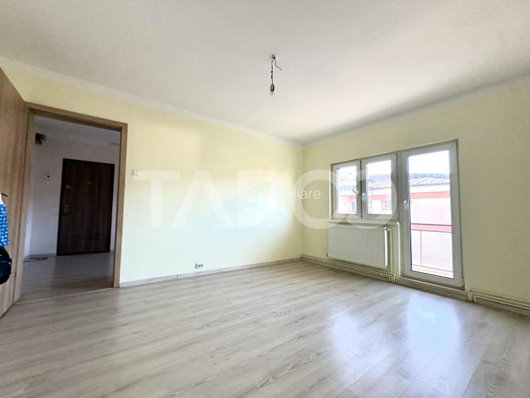 De vanzare apartament cu 2 camere + 2 balcoane cartierul Grigorescu - 5