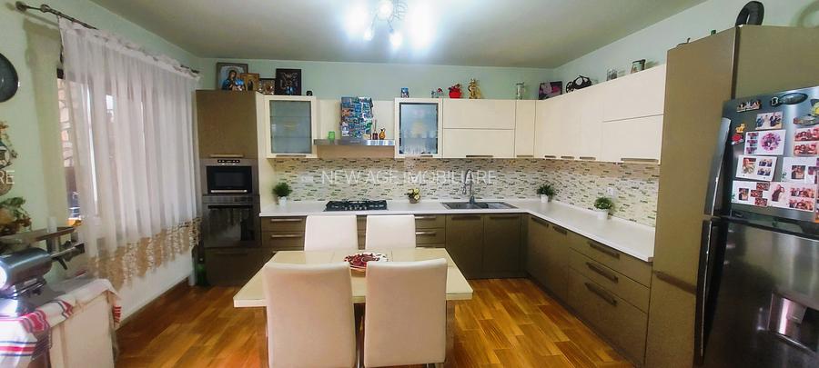 Industriilor-cartier 23 August, P+1, garaj si anexe,teren 389m.p, comision 0%. - 16