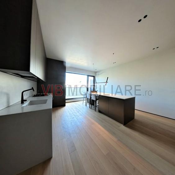 Comision 0 - Penthouse - 13 Septembrie - 12