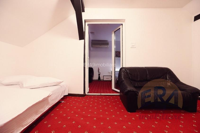 Casa cu 3 apartamente, P-ta Unirii , Str. Primariei - 20