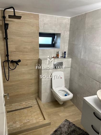 Casă/pensiune spațioasă în Berchez, Maramureș! - 5