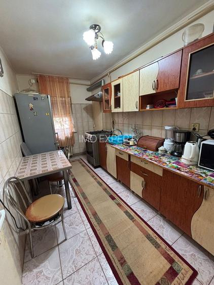 Apartament cu 3 camere de vanzare în Cugir - 5