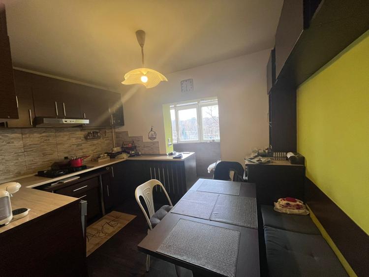 Apartament 3 camere, 71.84 mp, zona 1 Mai - 8