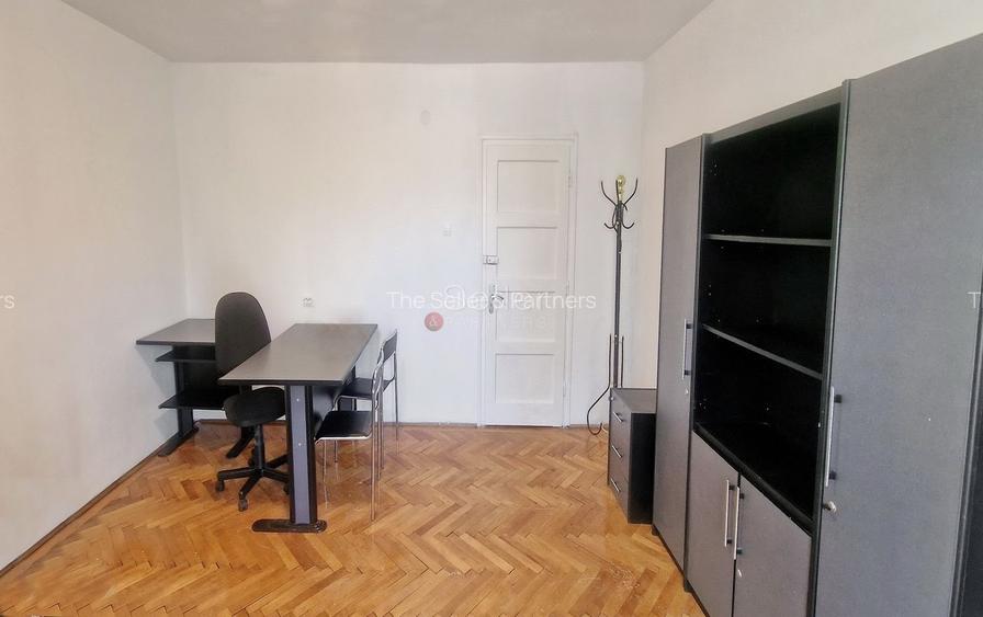 Pretabil Birou Zona Centru Civic - 11