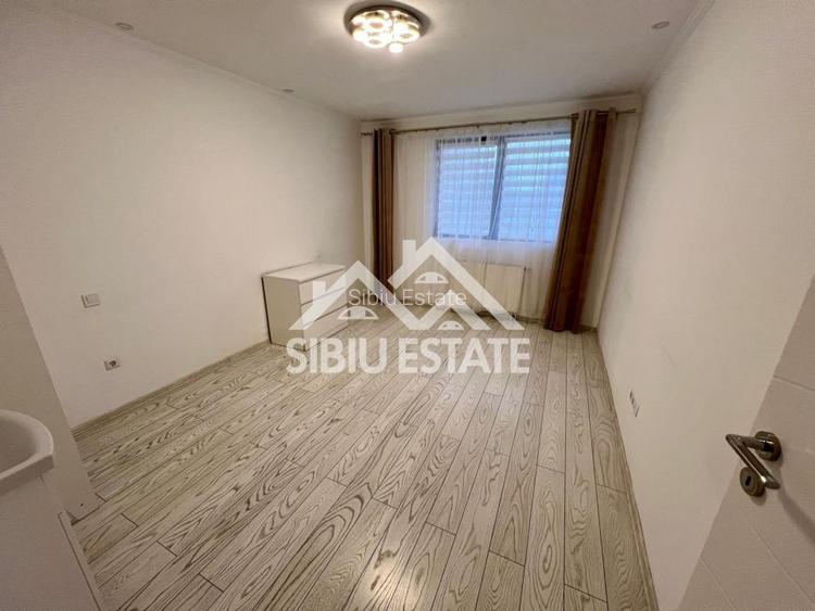Spatiu comercial LA PRET DE APARTAMENT in Sibiu cu s. utila 56 mp.- Zona Rahovei - 27