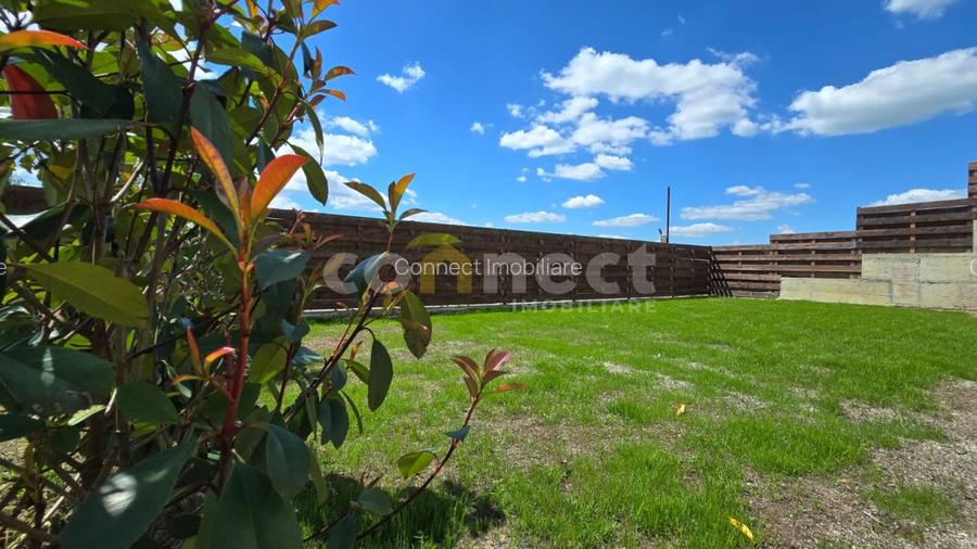 Casa in Dezmir – finisaje premium, compartimentare practica, terase, gradina - 6