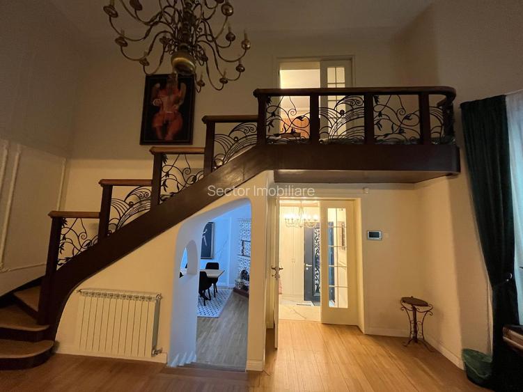 Arcul de Triumf Bulevardul Marasti - 12