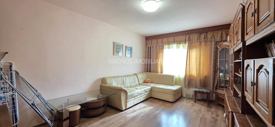 GARA - ABATOR 2 CAMERE DECOMANDATE MOBILAT + UTILAT CENTRALA GAZE PRET 450 EURO - 2