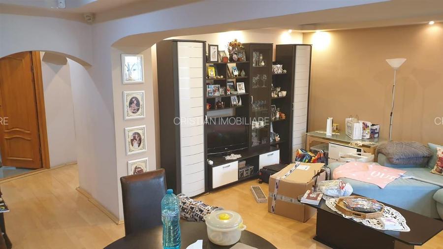 Bloc construit 1993, 3 cam etaj 1, 2 balcoane, Mobilat si Utilat decomandat Inde - 3