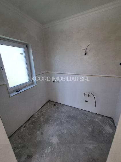 Ovidiu malul lacului -casa noua p+1 din caramida - 20