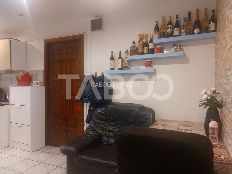 Apartament 65 mp 3 camere decomandate balcon Pet Friendly Valea Aurie - 4