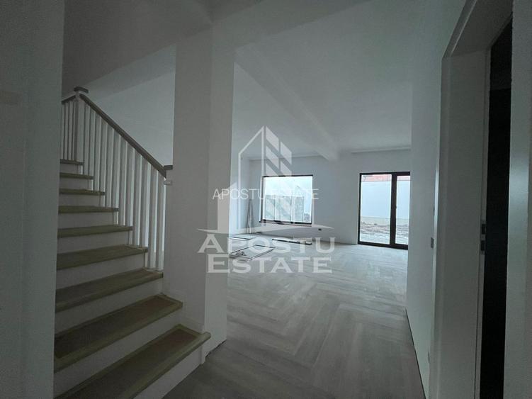 Duplex cu 4 camere, 3 bai,teren 250 mp in zona Dambovita - 2