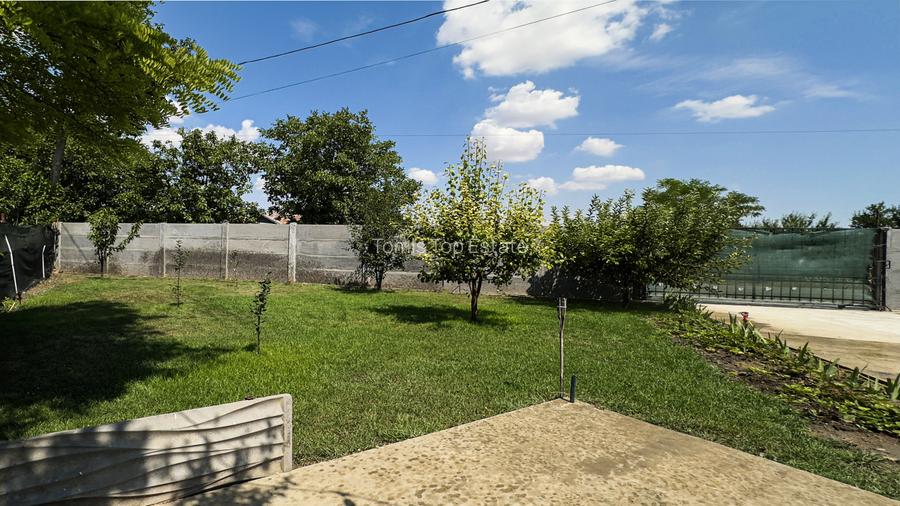 Casa cu 4 camere si garaj cu rampa-teren 500 mp-jud. Constanta - 6