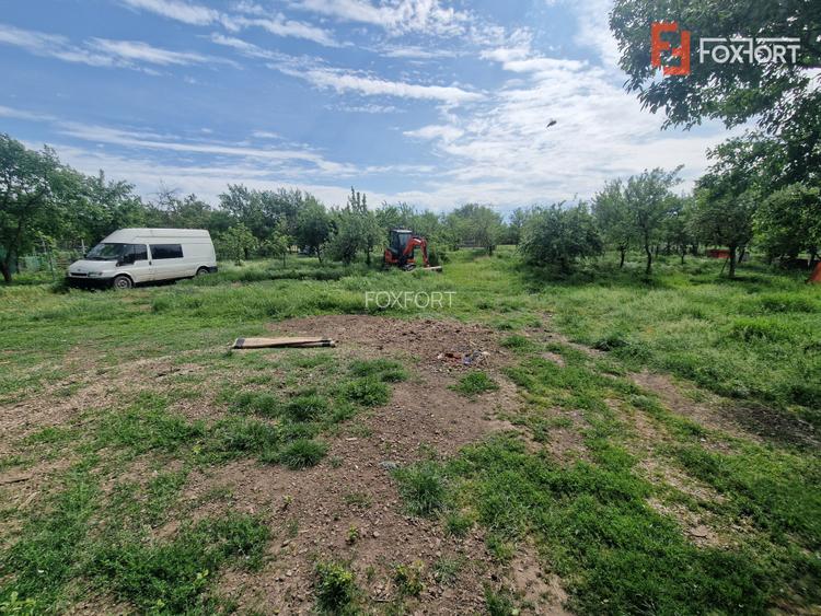 Casa cu 3 camere si teren de 2096 mp in Ianova - 9