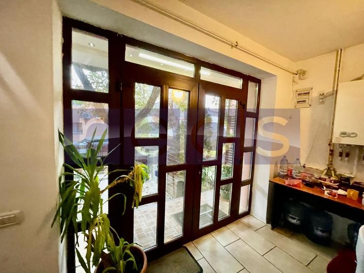 VANZARE VILA ELEGANTA BANU MANTA PIATA VICTORIEI 170MP 5 CAMERE 3 BAI - 2