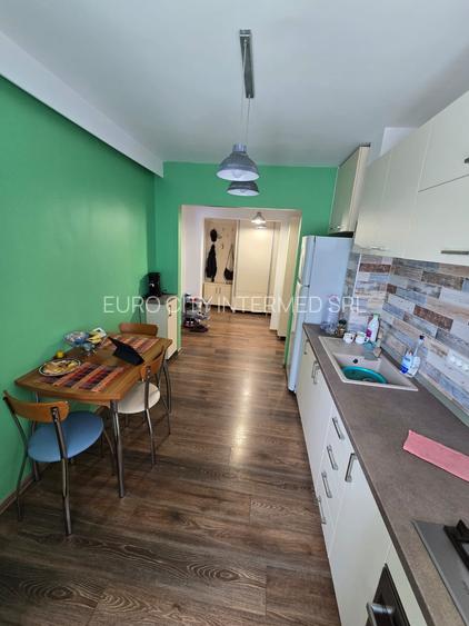 Exclusivitate - Casa de Cultura -Piata Balada - 2 camere decomandat - 12