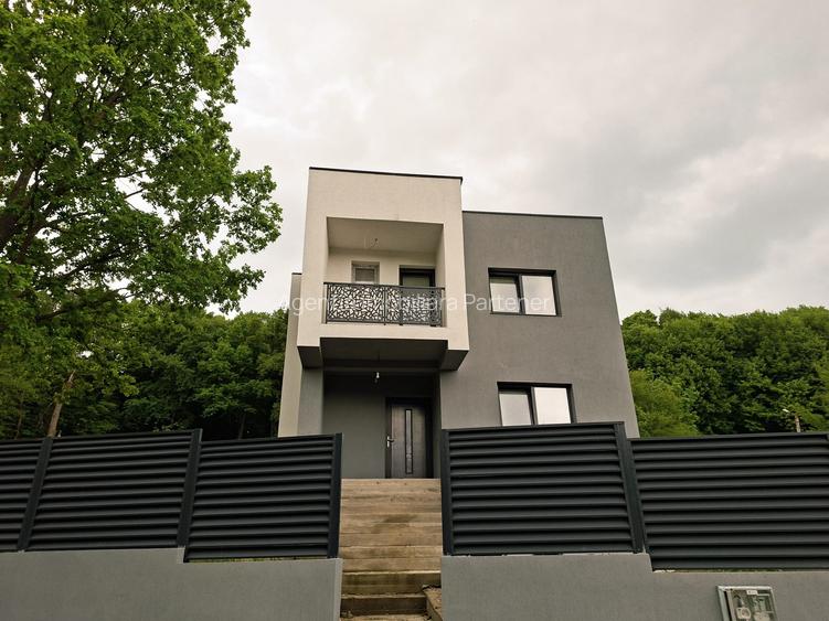 casa / vila Stefanesti , stadiul predarii : '' La Cheie '' ! - 2